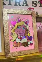 Load image into Gallery viewer, Miss Piggy
